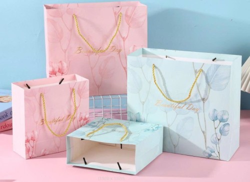 CUSTOM DESIGN PAPER SHOPPING BAGS