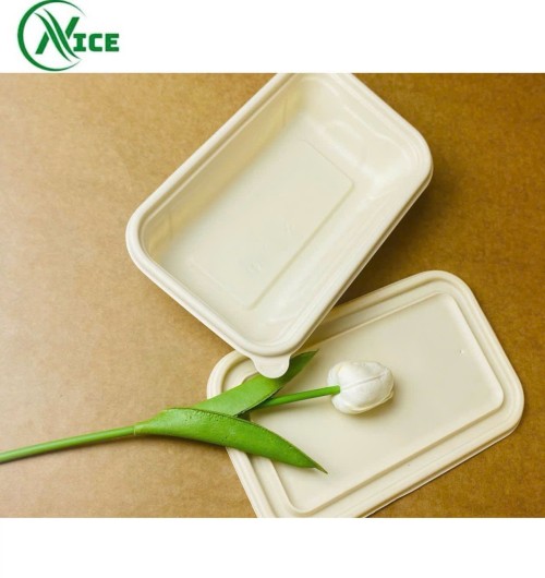 Trays and bowls made from cornstarch